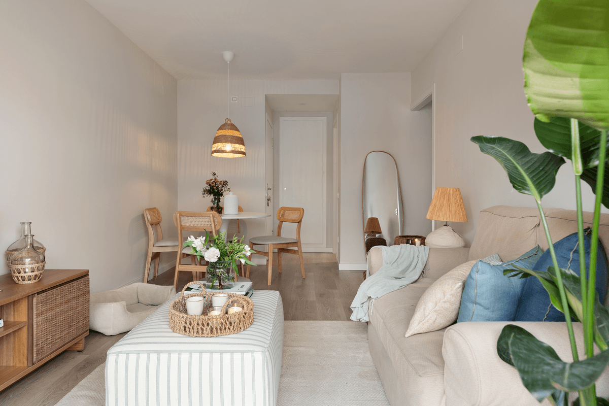 Robert Gerhard - Interior View 11